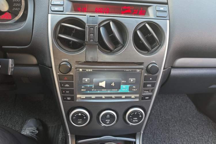 Used Mazda 6 2013 2.0L Automatic Fashion Edition Audio And AC Panel