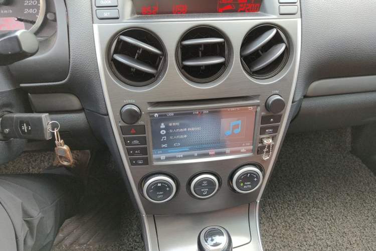 Used Mazda 6 2013 2.0L Automatic Fashion Edition Audio And AC Panel