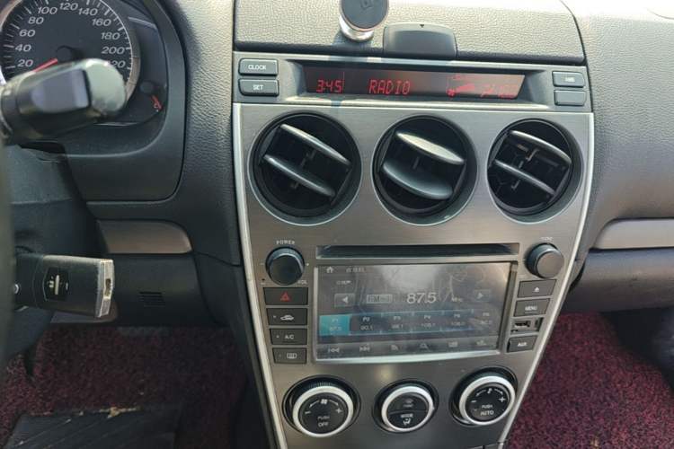Used Mazda 6 2013 2.0L Automatic Fashion Edition Audio And AC Panel