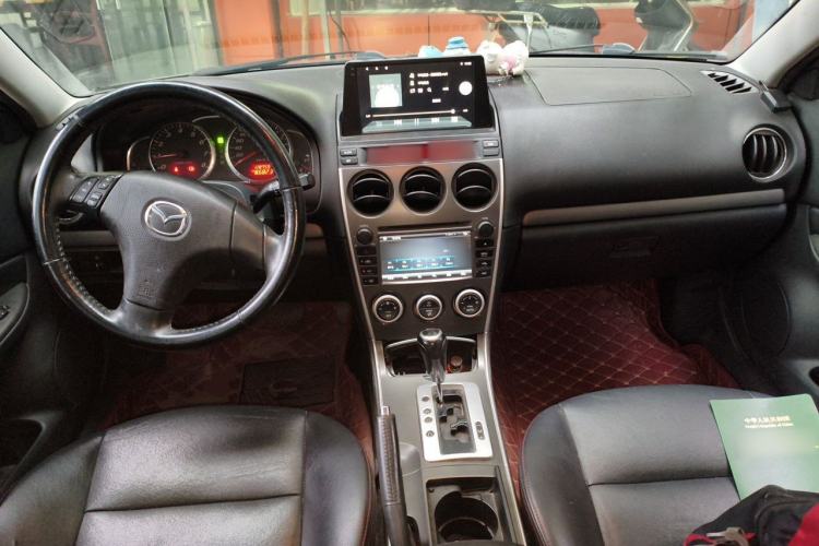 Used Mazda 6 2013 2.0L Automatic Fashion Edition Center Console
