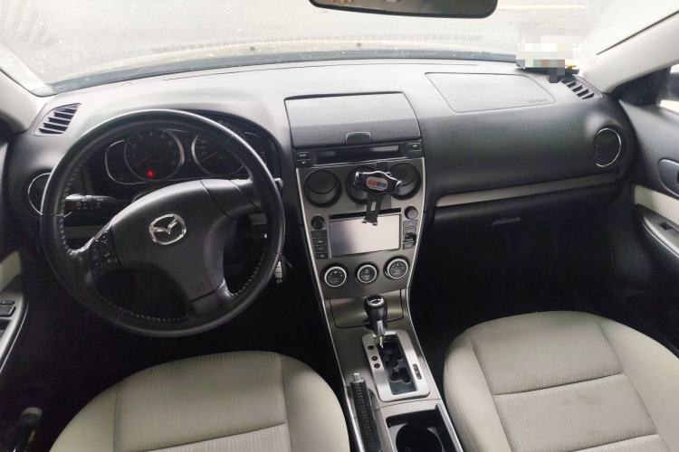 Used Mazda 6 2013 2.0L Automatic Fashion Edition Center Console