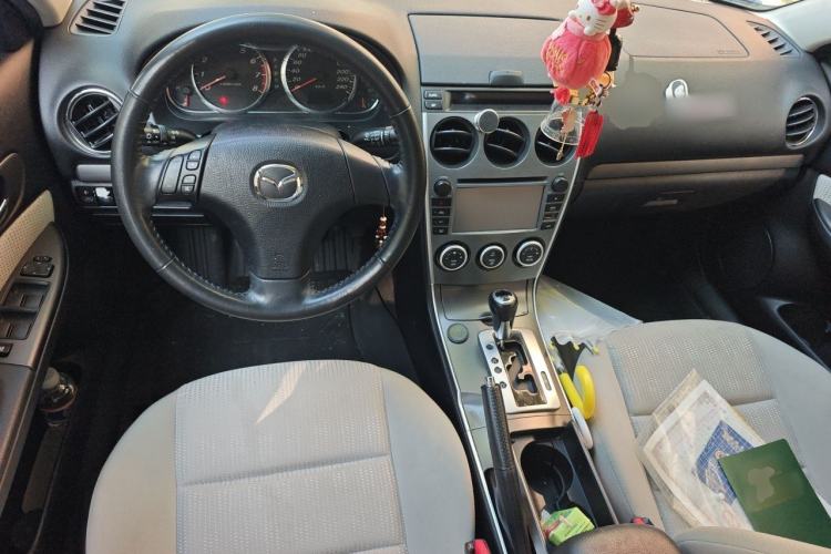 Used Mazda 6 2013 2.0L Automatic Fashion Edition Center Console