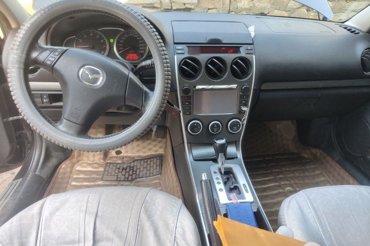 Used Mazda 6 2013 2.0L Automatic Fashion Edition Center Console
