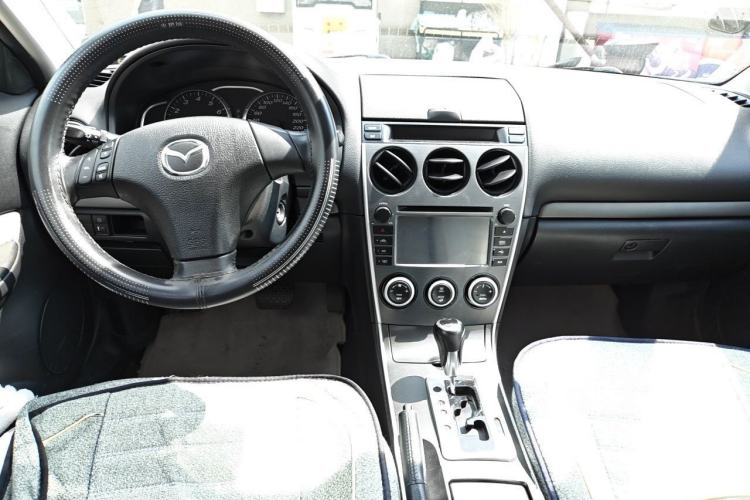 Used Mazda 6 2013 2.0L Automatic Fashion Edition Center Console