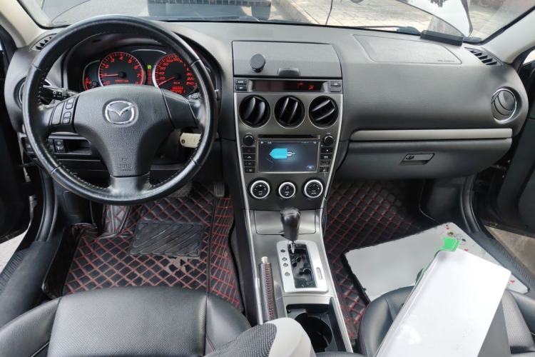 Used Mazda 6 2013 2.0L Automatic Ultra-Luxury Model Center Console
