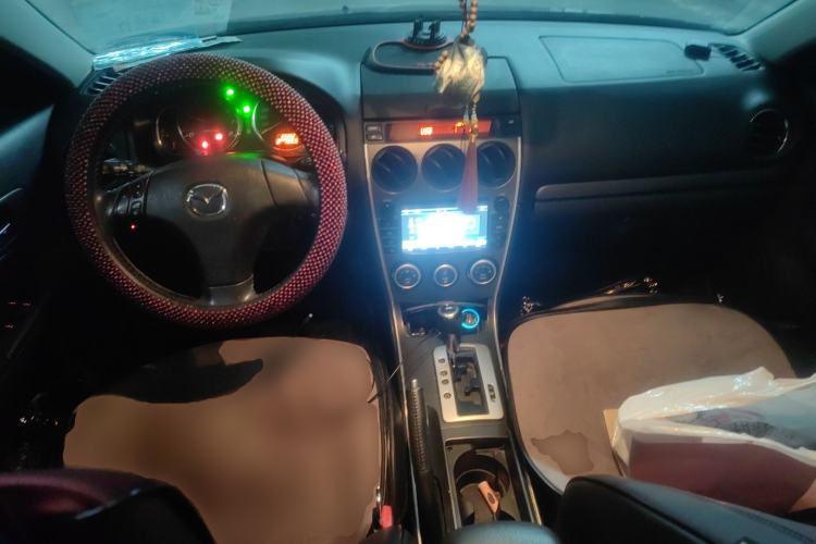 Used Mazda 6 2013 2.0L Automatic Fashion Edition Center Console