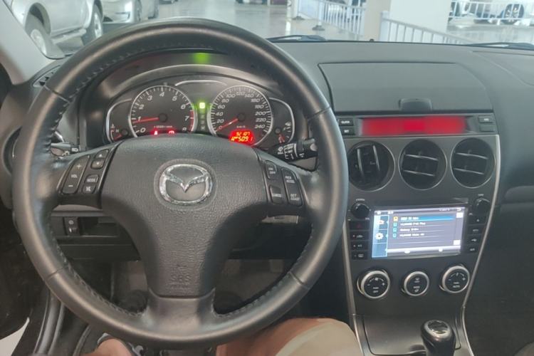 Used Mazda 6 2013 2.0L Automatic Fashion Edition Center Console