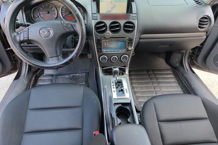 Used Mazda 6 2013 2.0L Automatic Fashion Edition Center Console