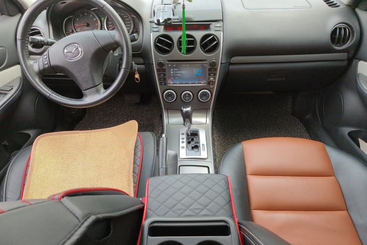 Used Mazda 6 2013 2.0L Automatic Fashion Edition Center Console