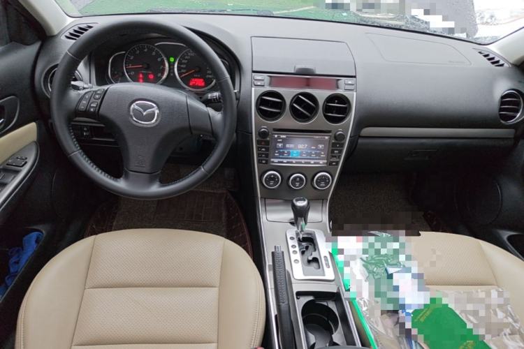 Used Mazda 6 2013 2.0L Automatic Fashion Edition Center Console