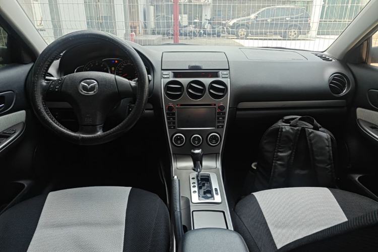 Used Mazda 6 2013 2.0L Automatic Fashion Edition Center Console