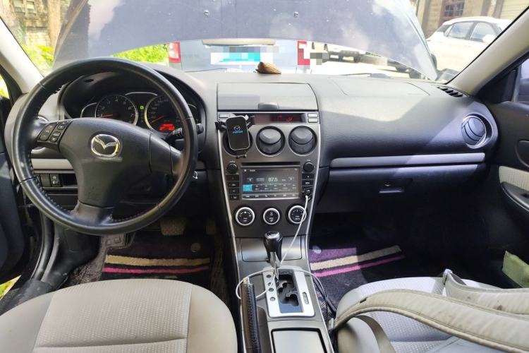 Used Mazda 6 2013 2.0L Automatic Fashion Edition Center Console