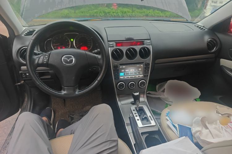 Used Mazda 6 2013 2.0L Automatic Fashion Edition Center Console