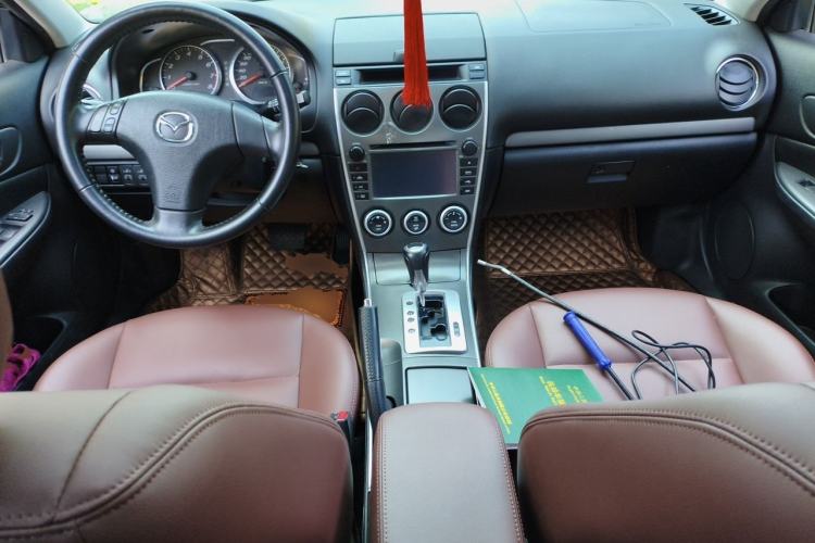Used Mazda 6 2013 2.0L Automatic Fashion Edition Center Console