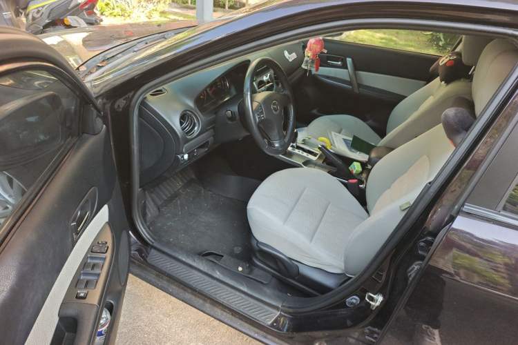 Used Mazda 6 2013 2.0L Automatic Fashion Edition Driver Seat