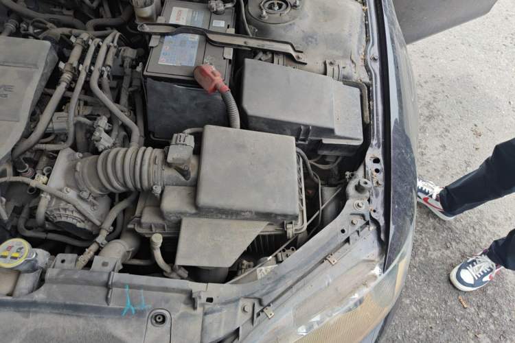Used Mazda 6 2013 2.0L Automatic Fashion Edition Engine Bay Left