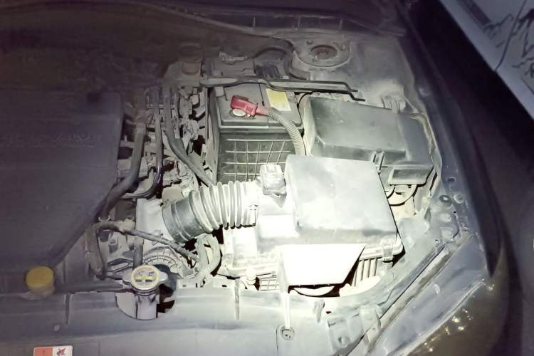 Used Mazda 6 2013 2.0L Automatic Fashion Edition Engine Bay Left