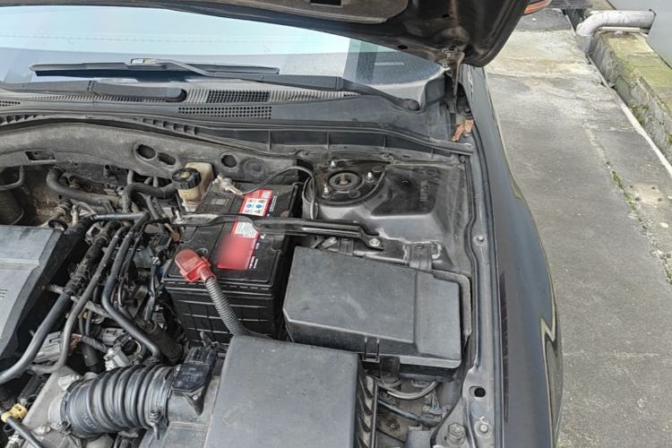 Used Mazda 6 2013 2.0L Automatic Fashion Edition Engine Bay Left