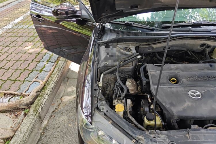 Used Mazda 6 2013 2.0L Automatic Ultra-Luxury Model Engine Bay Right