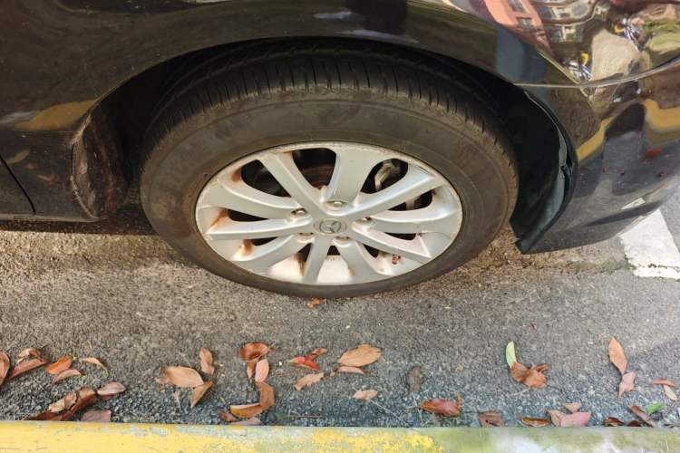 Used Mazda 6 2013 2.0L Automatic Fashion Edition Exterior 1