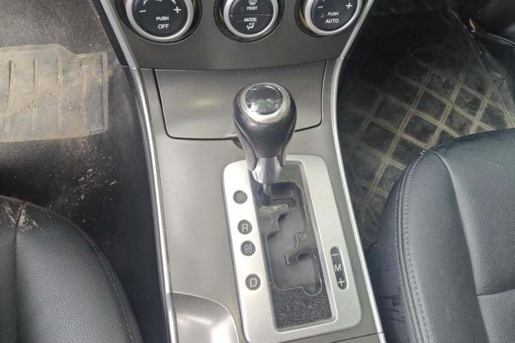Used Mazda 6 2013 2.0L Automatic Fashion Edition Gear Lever
