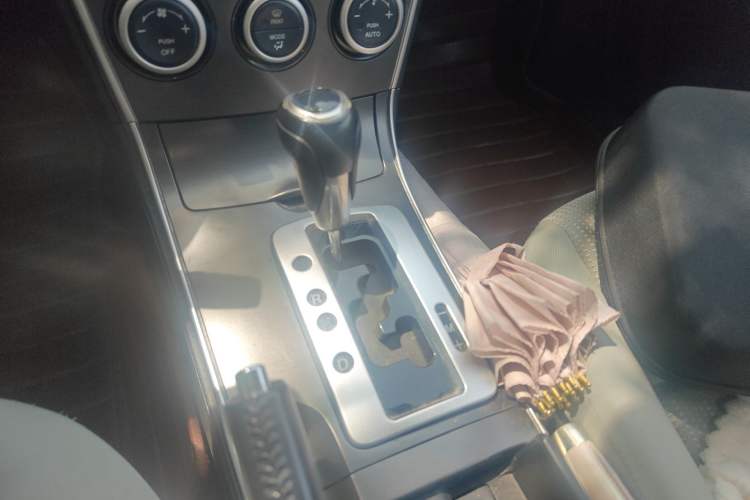 Used Mazda 6 2013 2.0L Automatic Fashion Edition Gear Lever