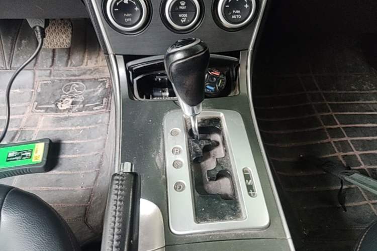 Used Mazda 6 2013 2.0L Automatic Fashion Edition Gear Lever