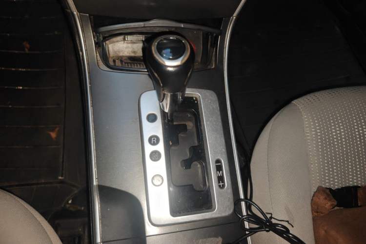 Used Mazda 6 2013 2.0L Automatic Fashion Edition Gear Lever