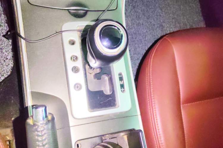 Used Mazda 6 2013 2.0L Automatic Fashion Edition Gear Lever