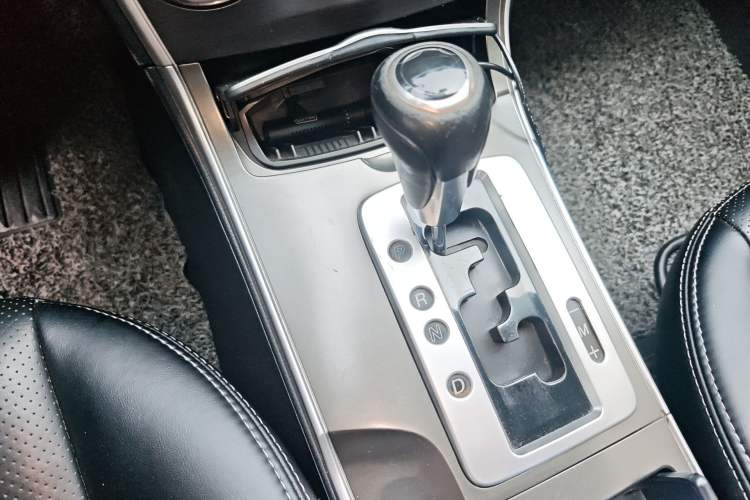 Used Mazda 6 2013 2.0L Automatic Fashion Edition Gear Lever
