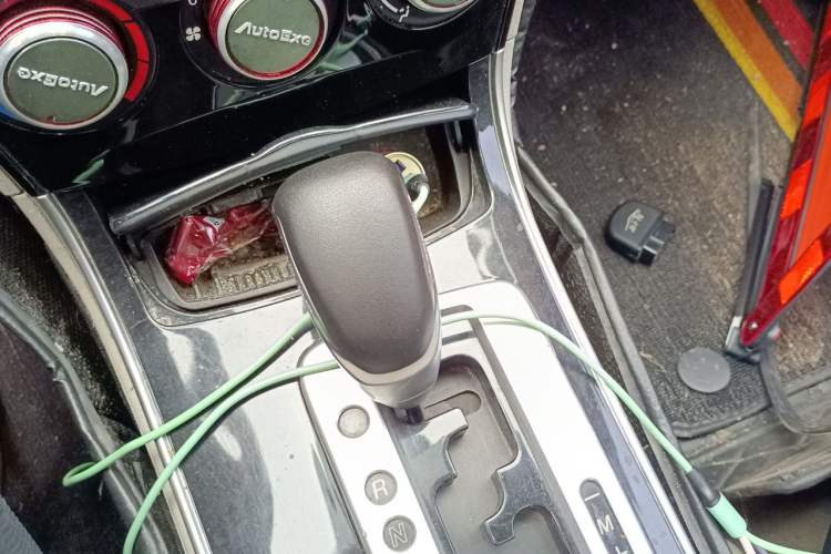 Used Mazda 6 2013 2.0L Automatic Fashion Edition Gear Lever