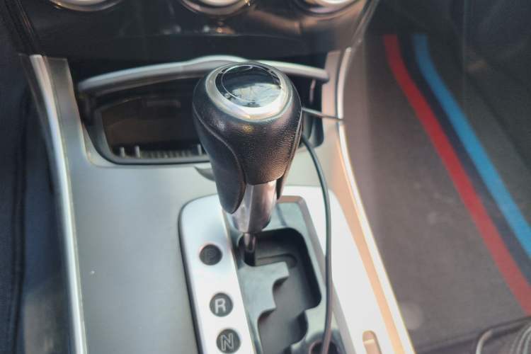 Used Mazda 6 2013 2.0L Automatic Fashion Edition Gear Lever