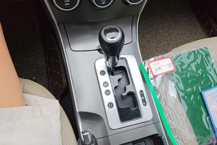 Used Mazda 6 2013 2.0L Automatic Fashion Edition Gear Lever