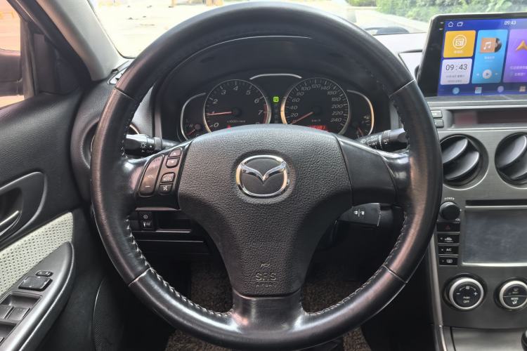 Used Mazda 6 2013 2.0L Automatic Fashion Edition Interior 3