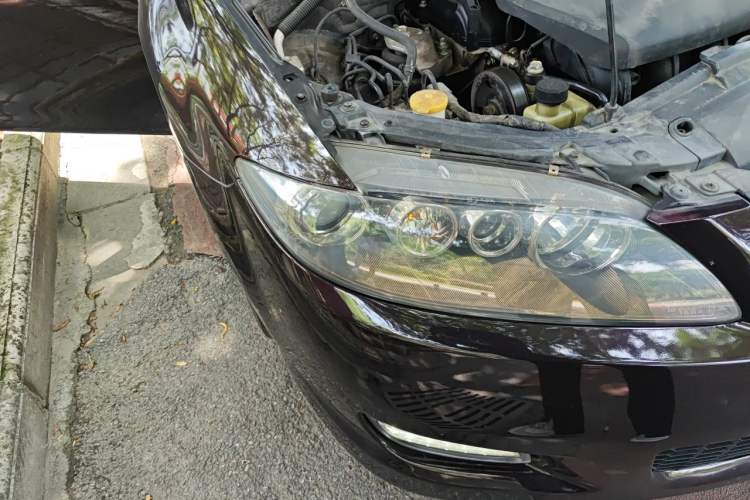 Used Mazda 6 2013 2.0L Automatic Ultra-Luxury Model Right Front Headlight