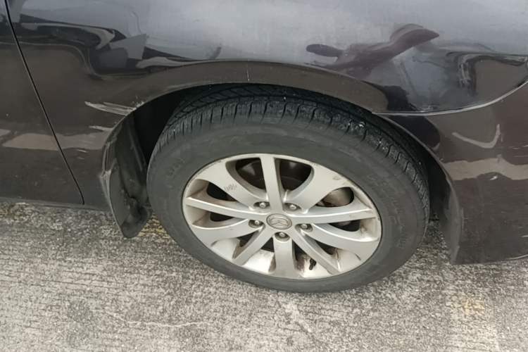 Used Mazda 6 2013 2.0L Automatic Fashion Edition Right Front Wheel Hub
