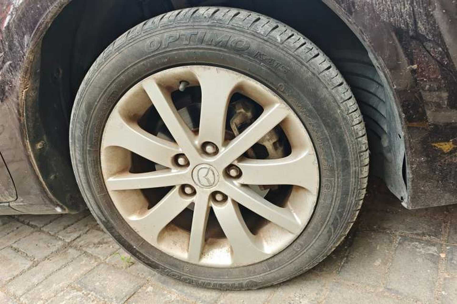 Used Mazda 6 2013 2.0L Automatic Fashion Edition Right Front Wheel Hub