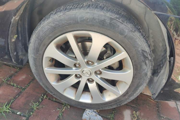 Used Mazda 6 2013 2.0L Automatic Fashion Edition Right Front Wheel Hub