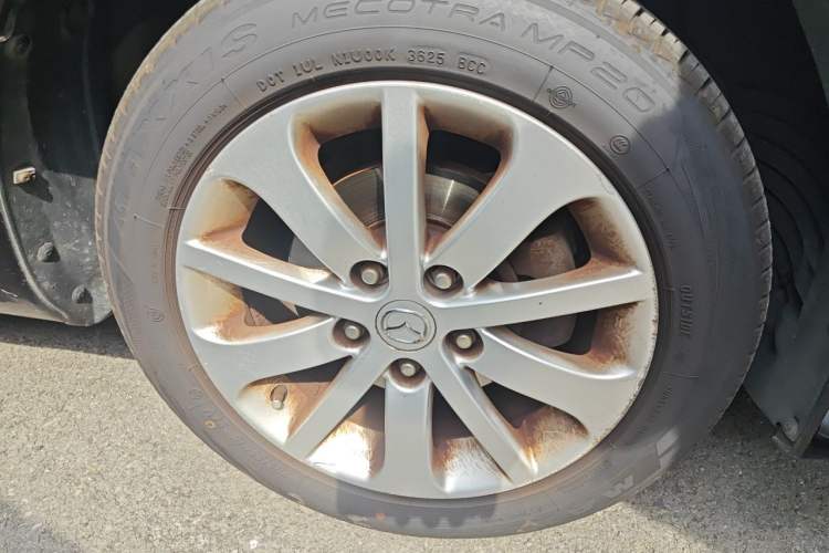 Used Mazda 6 2013 2.0L Automatic Fashion Edition Right Front Wheel Hub