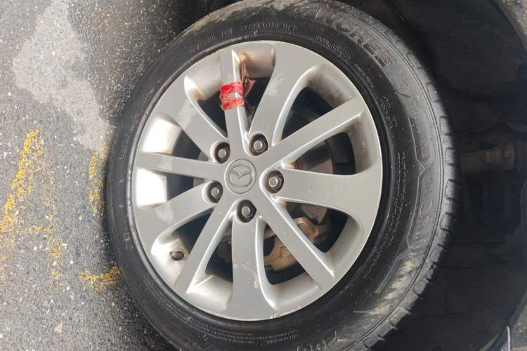 Used Mazda 6 2013 2.0L Automatic Fashion Edition Right Front Wheel Hub