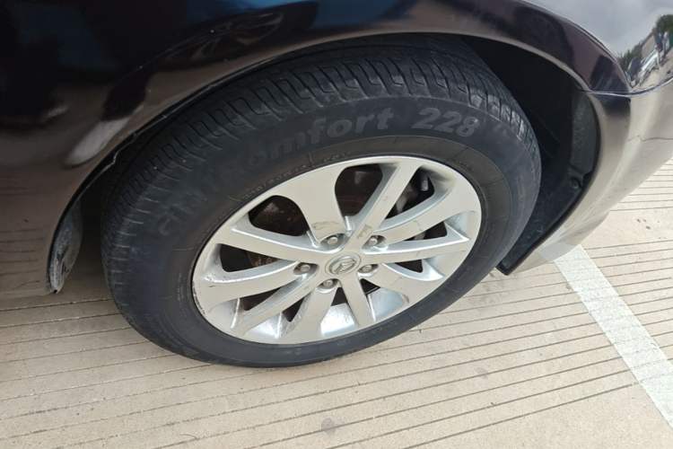 Used Mazda 6 2013 2.0L Automatic Fashion Edition Right Front Wheel Hub