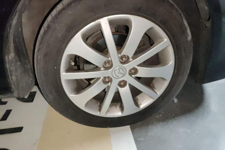 Used Mazda 6 2013 2.0L Automatic Fashion Edition Right Front Wheel Hub