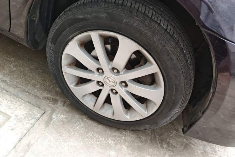 Used Mazda 6 2013 2.0L Automatic Fashion Edition Right Front Wheel Hub