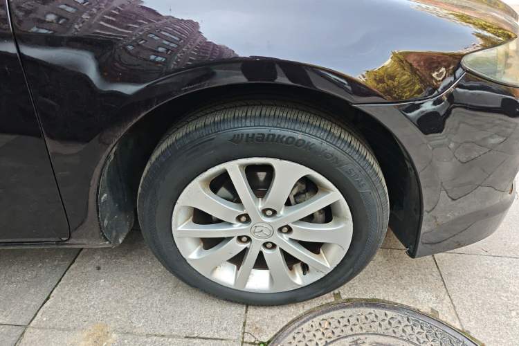 Used Mazda 6 2013 2.0L Automatic Fashion Edition Right Front Wheel Hub