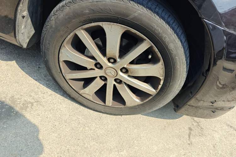 Used Mazda 6 2013 2.0L Automatic Fashion Edition Right Front Wheel Hub