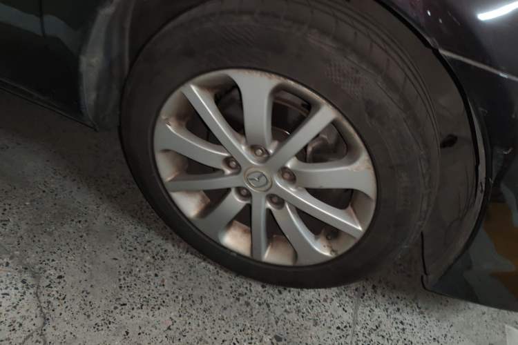 Used Mazda 6 2013 2.0L Automatic Fashion Edition Right Front Wheel Hub
