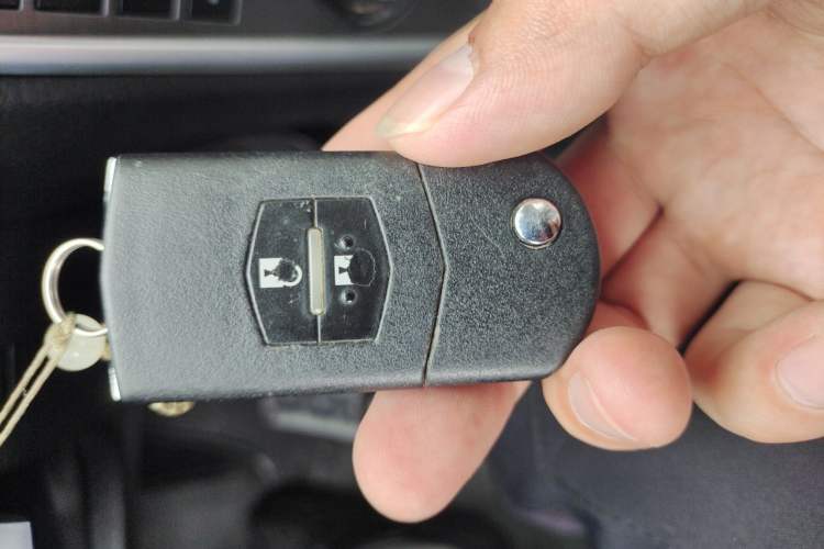 Used Mazda 6 2013 2.0L Automatic Fashion Edition Vehicle Key