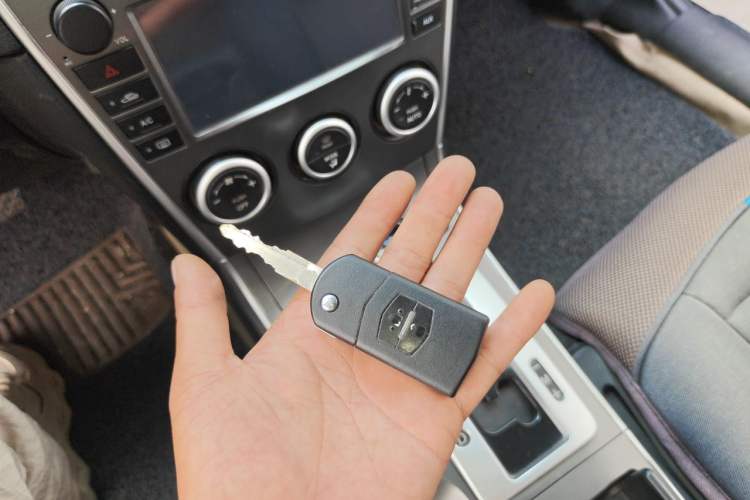 Used Mazda 6 2013 2.0L Automatic Fashion Edition Vehicle Key