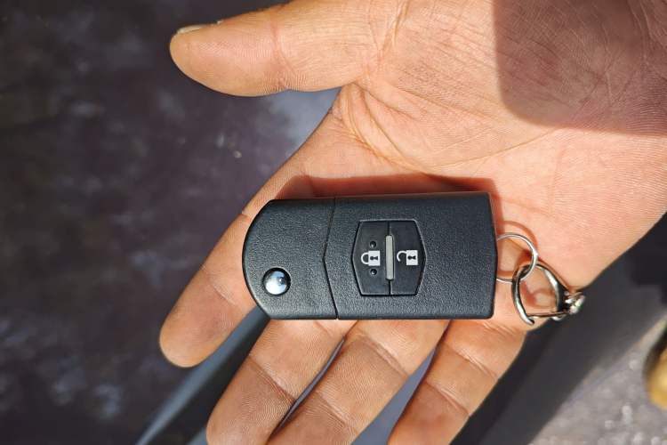 Used Mazda 6 2013 2.0L Automatic Fashion Edition Vehicle Key
