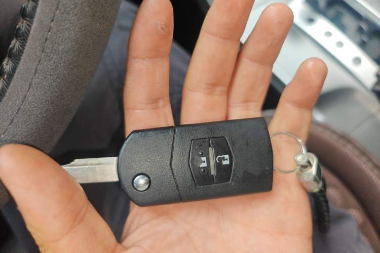Used Mazda 6 2013 2.0L Automatic Fashion Edition Vehicle Key